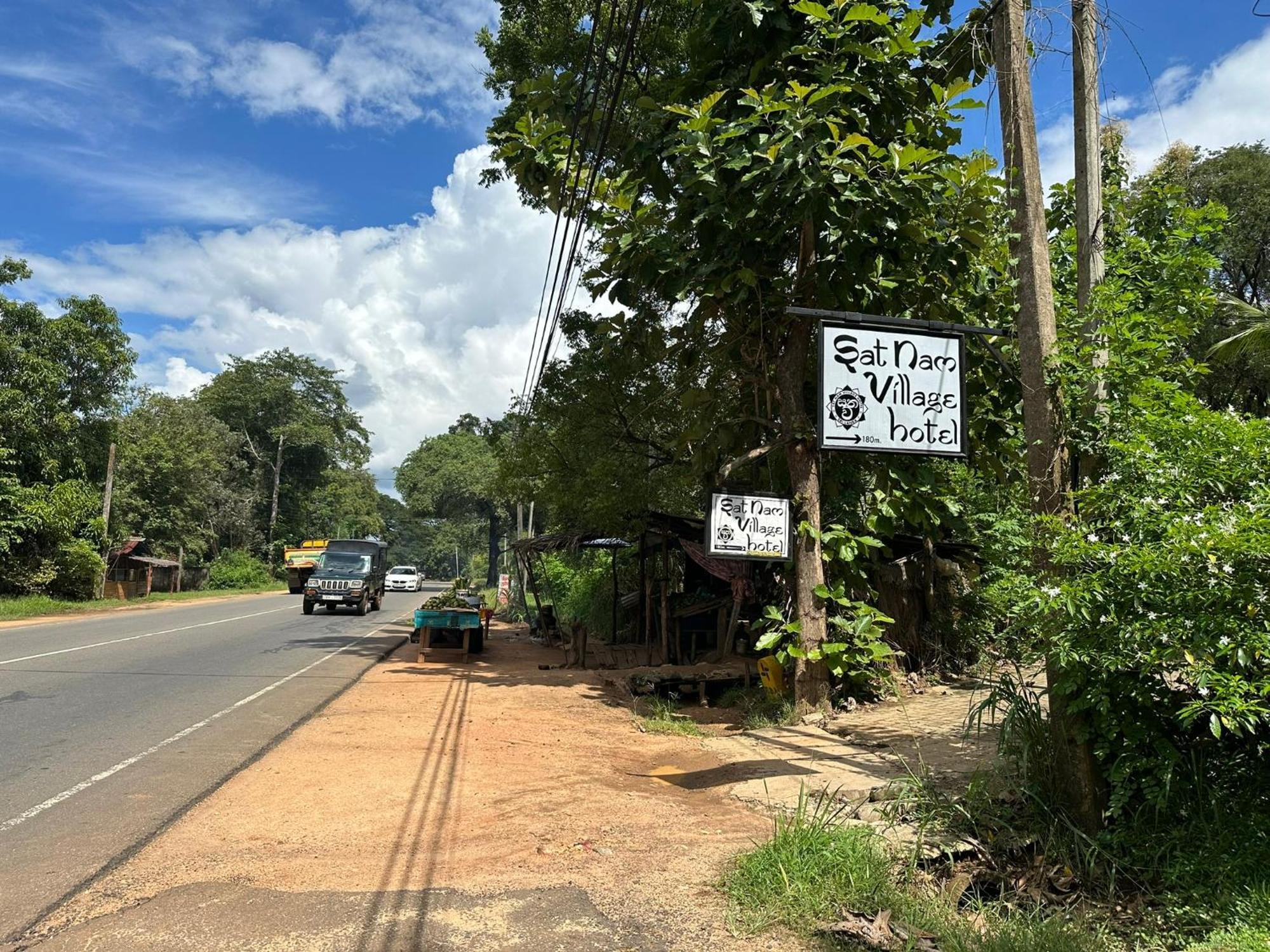 Sat Nam Village Eco-Hotel Sigiriya Bagian luar foto