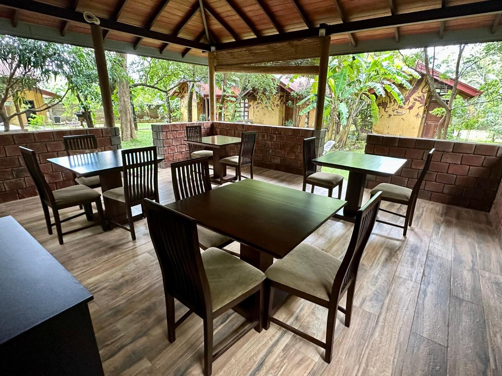 Sat Nam Village Eco-Hotel Sigiriya Bagian luar foto